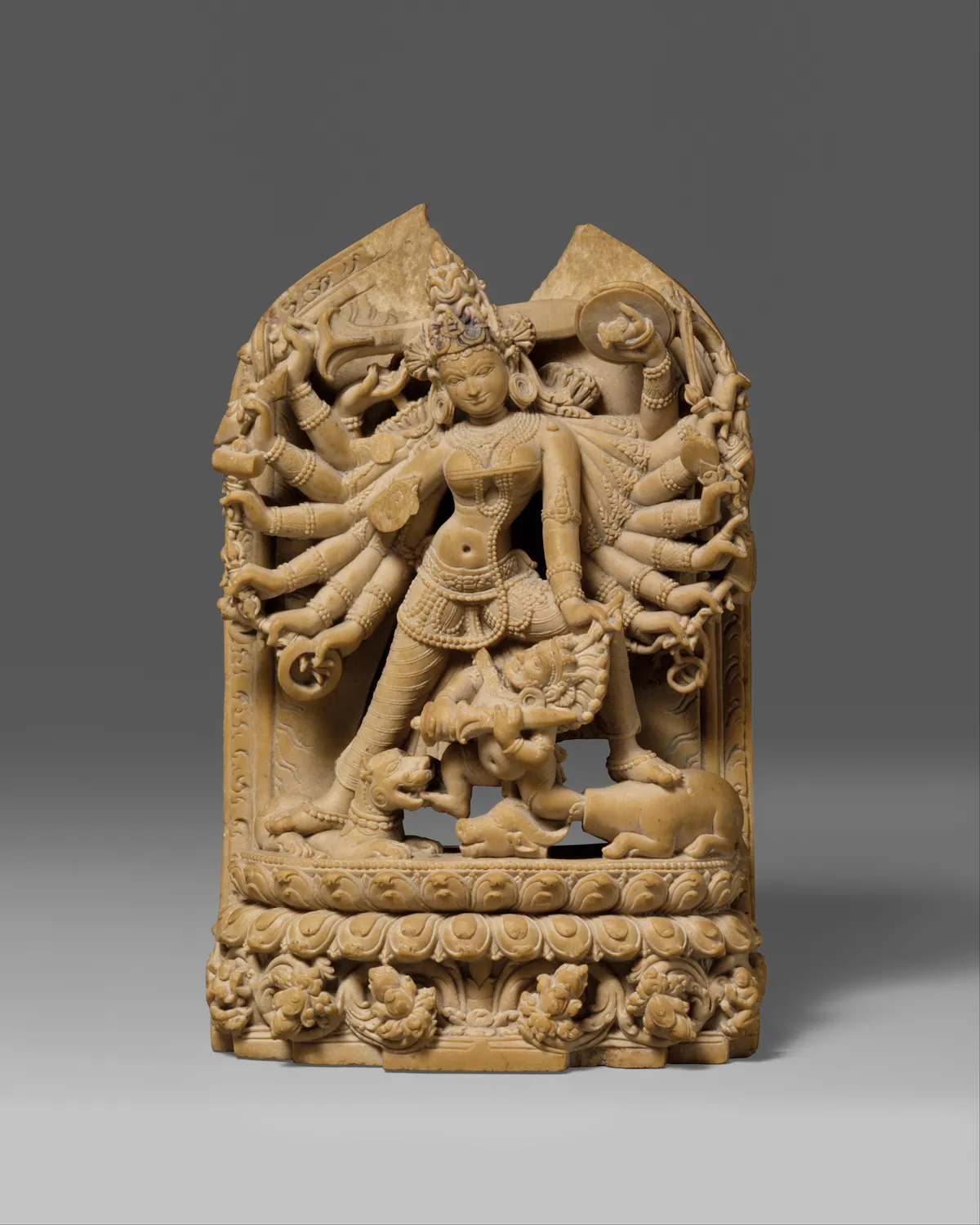 The Goddess Durga Slaying the Demon Buffalo Mahisha | 浮世繪妖怪藝術
