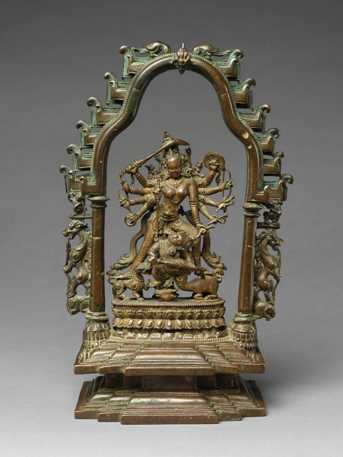 Goddess Durga slaying the demon Mahisha | 浮世繪妖怪藝術